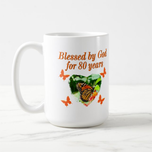 MUG BÉNÉFICIÉ PAR DIEU PENDANT 80 ANS PHOTO DE BUTTERF (Gauche)
