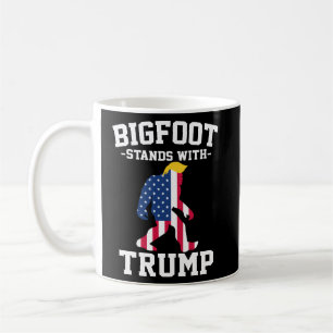 Mug Bigfoot Se Déplace Avec Les Élections Trump De 202
