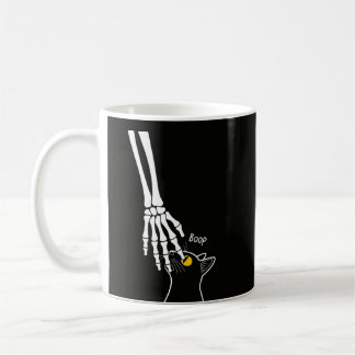 Mug Black Cat Boop – Main squelettique d'art gothique