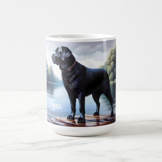 Mug Black Labrador Retriever et le lac (Centre)