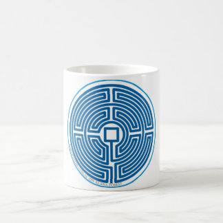 Mug bleu chinois de labyrinthe d'écho