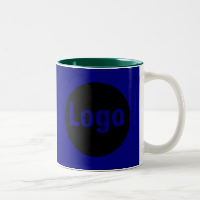 Mug bleu classique de la marine (Droit)