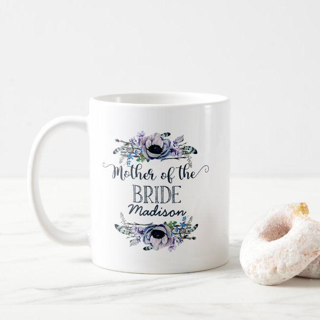 Mug Boho Chic Mint & Navy Floral Mère de la mariée (Avec donut)