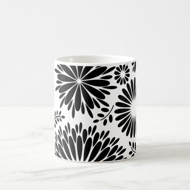 Mug Boho fleurs Motif floral vectoriel noir et blanc (Centre)