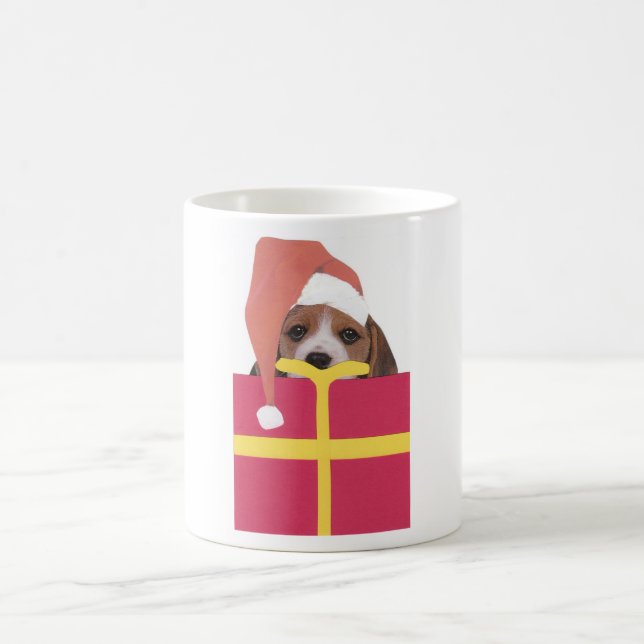 Mug Boîte-cadeau de casquette de Père Noël de beagle (Centre)