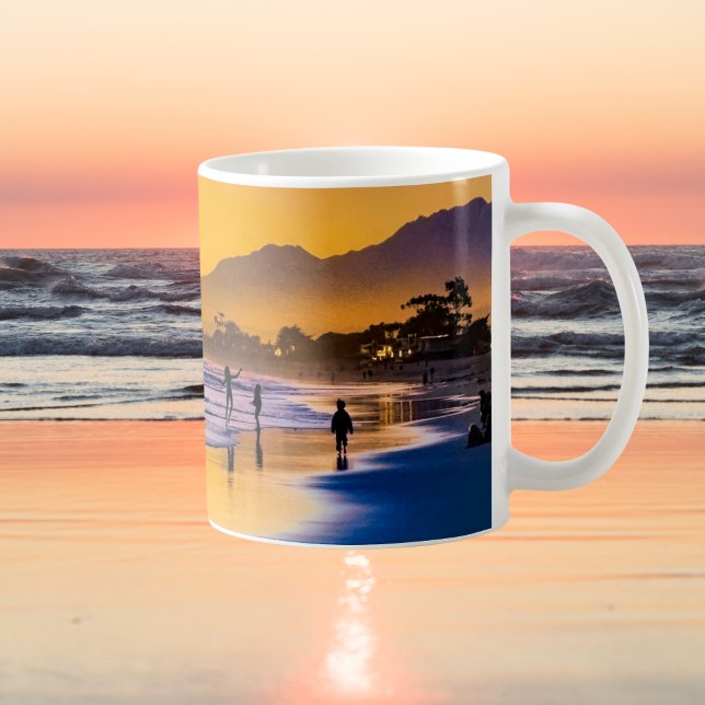 Mug Bonne danseuse de plage au coucher du soleil (Créateur téléchargé)