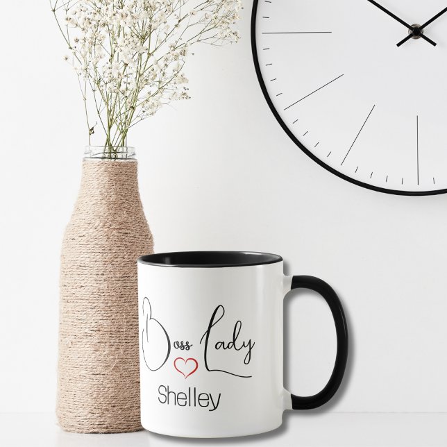 Mug Boss Lady Funny Minimal noir Script Coeur rouge (Créateur téléchargé)