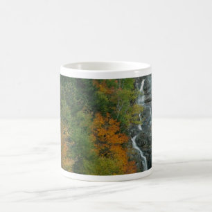 Mug Boue à cascade de jour des terres