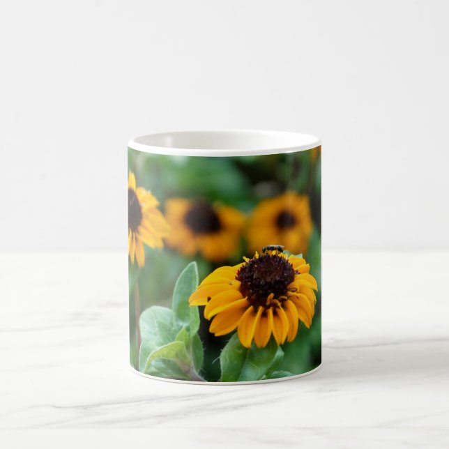 Mug Bouteille photo de fleurs jaunes (Centre)