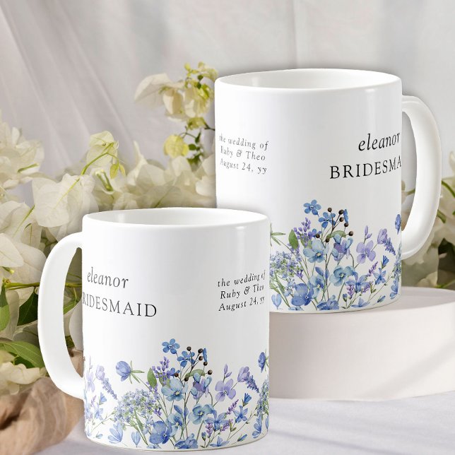 Mug Bridesmaid Periwinkle Fleur sauvage élégant floral (Wedding Party keepsake mugs from my Lilac + Periwinkle Wildflower Wedding Collection)