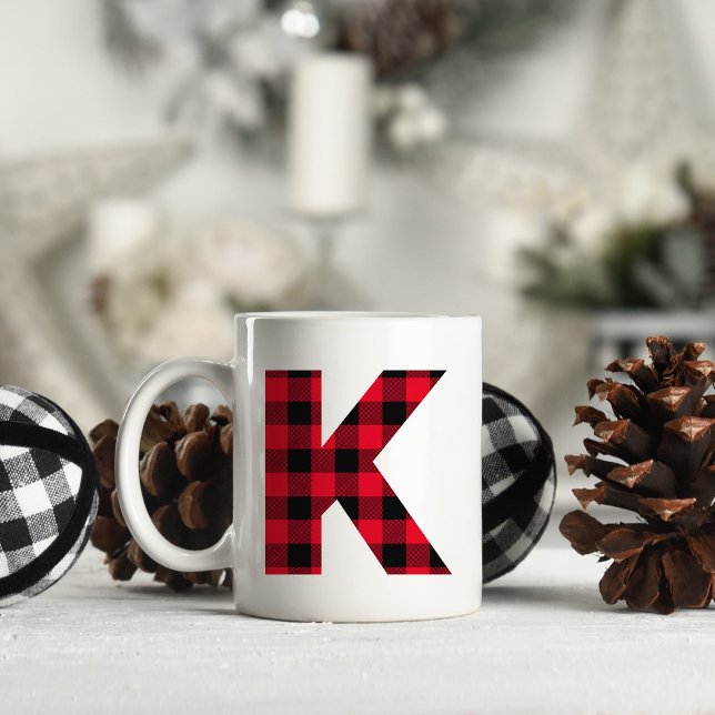 Mug Buffle rouge et noir Plaqué en gras Lettre K Monog (Letter K Monogram Christmas Coffee Cup)