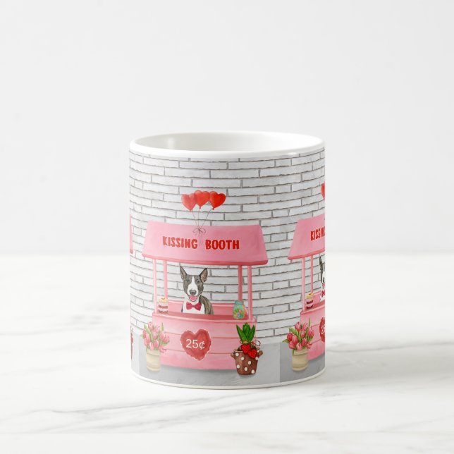 Mug Bull Terrier Chien Valentine's Day Kissing Booth (Centre)