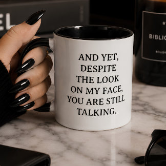 Mug Cadeau de travail drôle “Toujours en train de parl