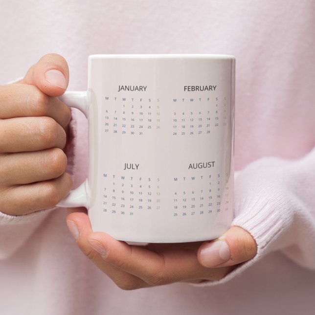 Mug Calendrier 2025 | Rose pastel doux | (Créateur téléchargé)