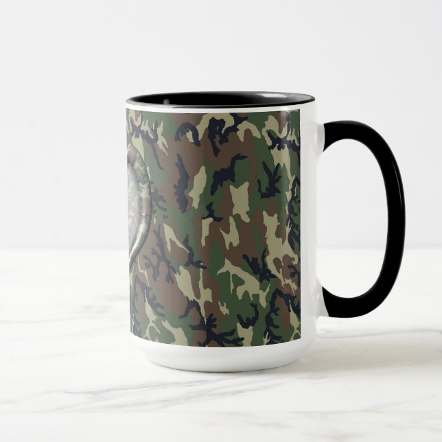 Mug Camouflage Woodland Forest Heart sur Camo (Droite)