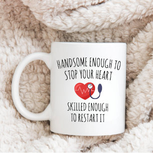 Mug Cardiologue, ASSEZ DE MAL POUR ARRÊTER VOTRE COEUR