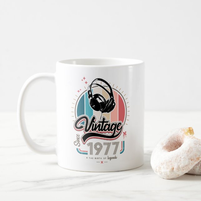 Mug Casques vintages depuis 1977 (Avec donut)
