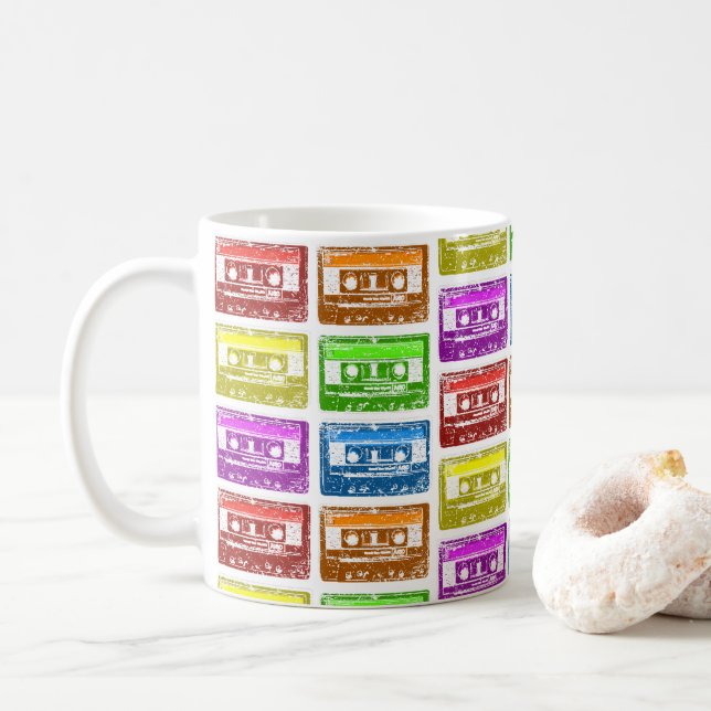 Mug Cassette, je suis cette vieille (Avec donut)