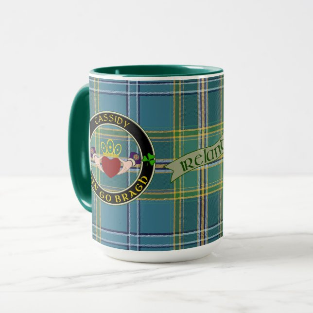 Mug Cassidy Irish Claddagh Personnalisé (Devant gauche)