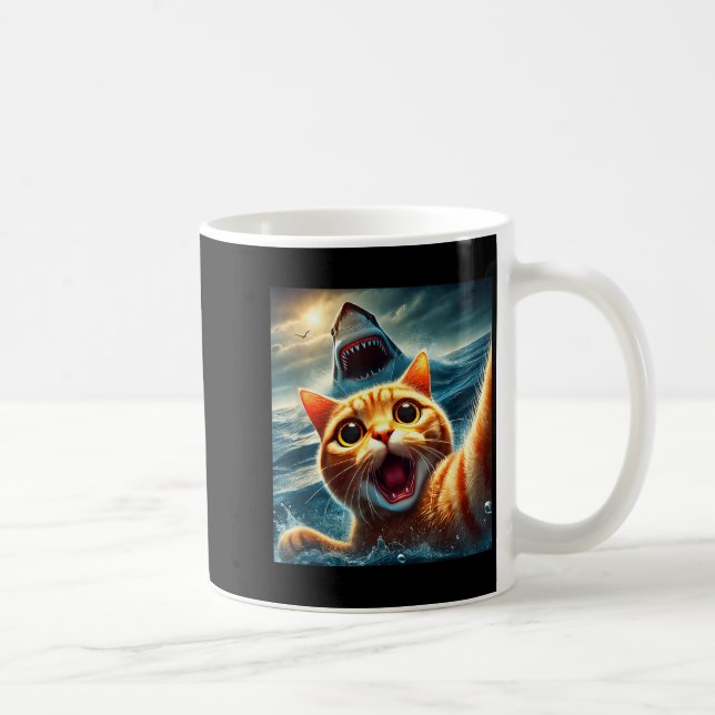 Mug Cat Selfie With Shark Funny  (Droite)