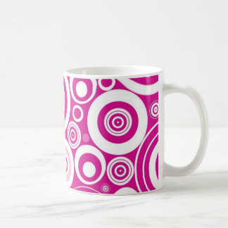 Mug Cercles rétro concentrés rose et blanc