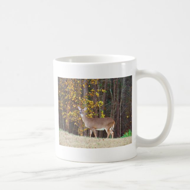 Mug Cerf devant l'arbre d'automne jaune (Droite)