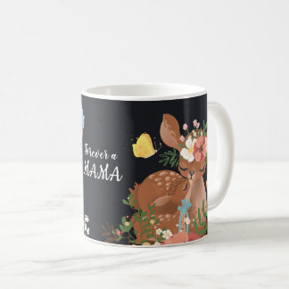 Mug Cerfs communs mignons de maman avec un petit cerf