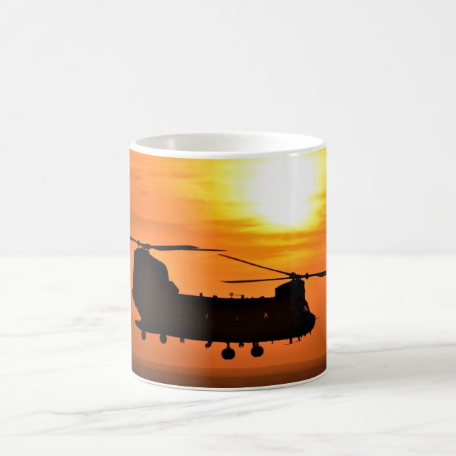 MUG CH-47F CHINOOK (Centre)