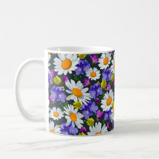 Mug Chamomille, fleurs sauvages : motif sans soudure.