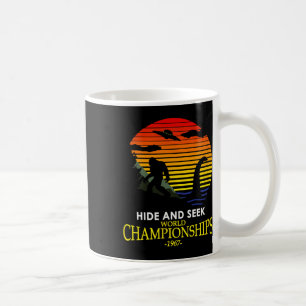 Mug Champion de cache-cache Nessie Lochness Bigfoot Yé