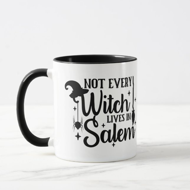 Mug Chaque sorcière vit à Salem Halloween (Gauche)