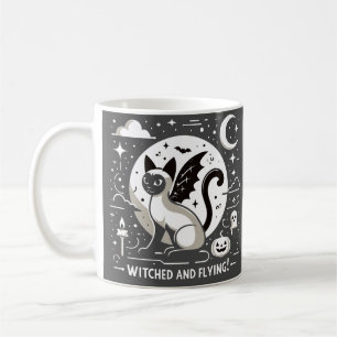 Mug Charme d'Halloween : Chat de Siamèse en vol Whimsi