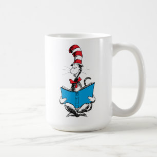 Mug Chat dans le chapeau lisant