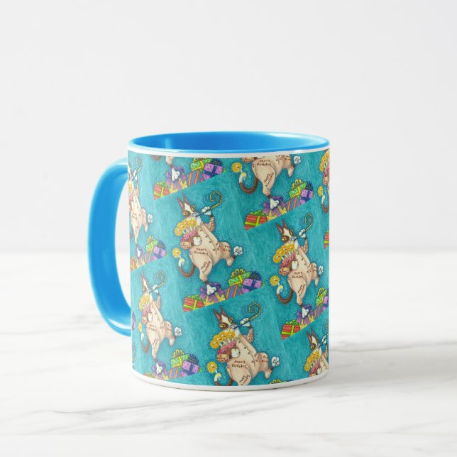 MUG CHAT N'FITZ EN COUCHER D'ANNIVERSAIRE, GÂTEAU ET B (Devant gauche)