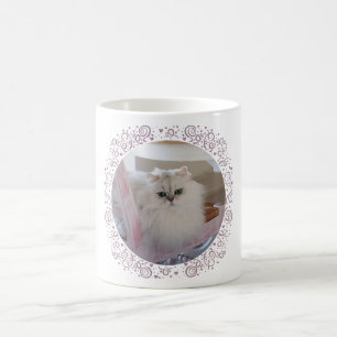 Mug Chat Persan Blanc sur une Chaise Rose