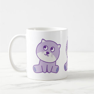 Mug chat regardant le ciel
