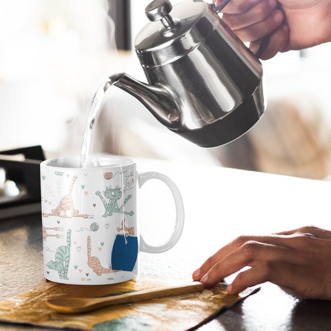 Mug Chats amusants dans un style mignon (Créateur téléchargé)