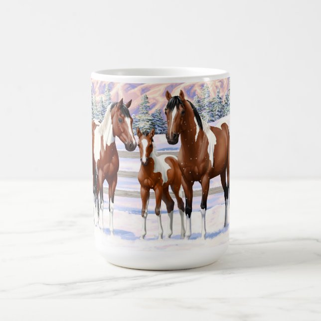 Mug Chevaux De Peinture De Baie Pinto En Neige D'Hiver (Centre)