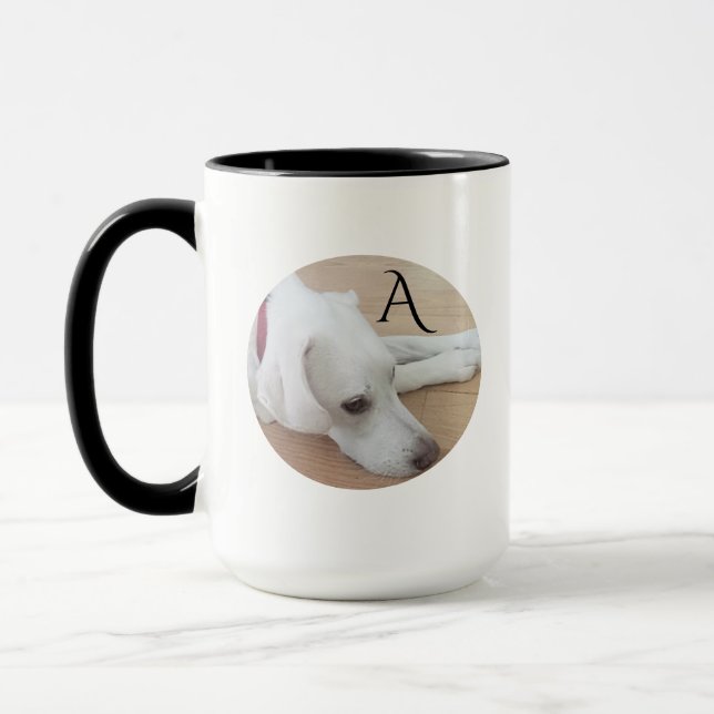 Mug Chien blanc initial doux et adorable (Gauche)