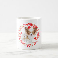 Chien de Papillon mignon, baisers délirants