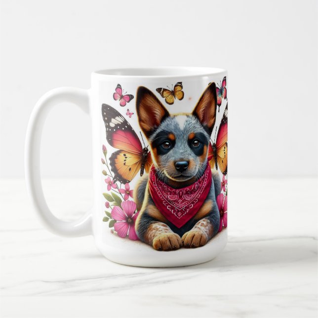 Mug Chiot Heeler entouré de papillons et de fleurs (Gauche)