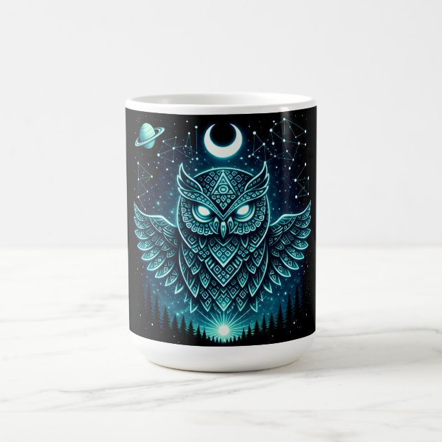 Mug Chouette céleste – Galaxie faunique de la sagesse  (Centre)