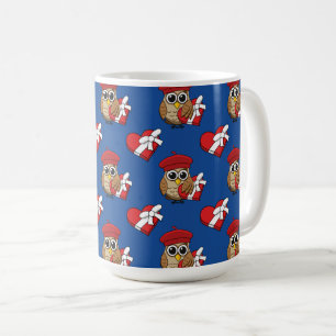 Mug Chouette mignonne avec béret rouge et boîte cardia