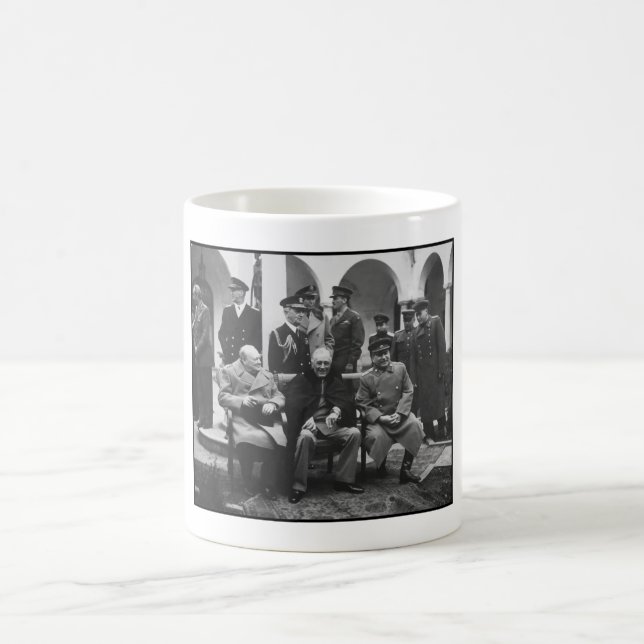 Mug Churchill, Roosevelt, et Stalin (Centre)