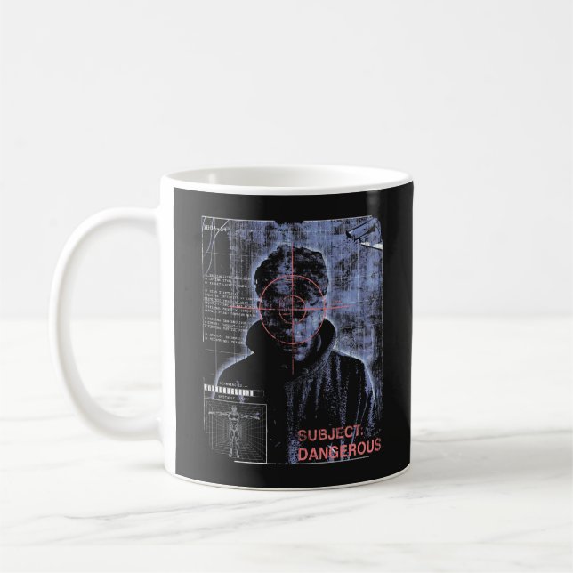 Mug Ciblé - Techno-Brutalist Streetwear Design (Gauche)