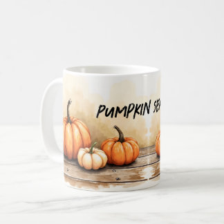 Mug Citrouilles d'automne sur une table en bois