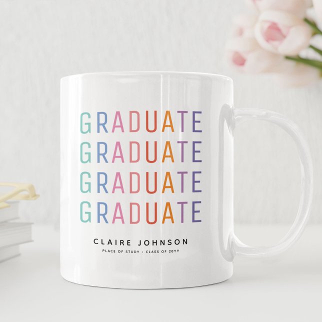 Mug Classe moderne Rainbow Graduate de 2024 (Créateur téléchargé)