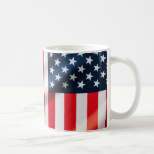 Mug Classique Étoiles et Bandes Patriotiques – USA