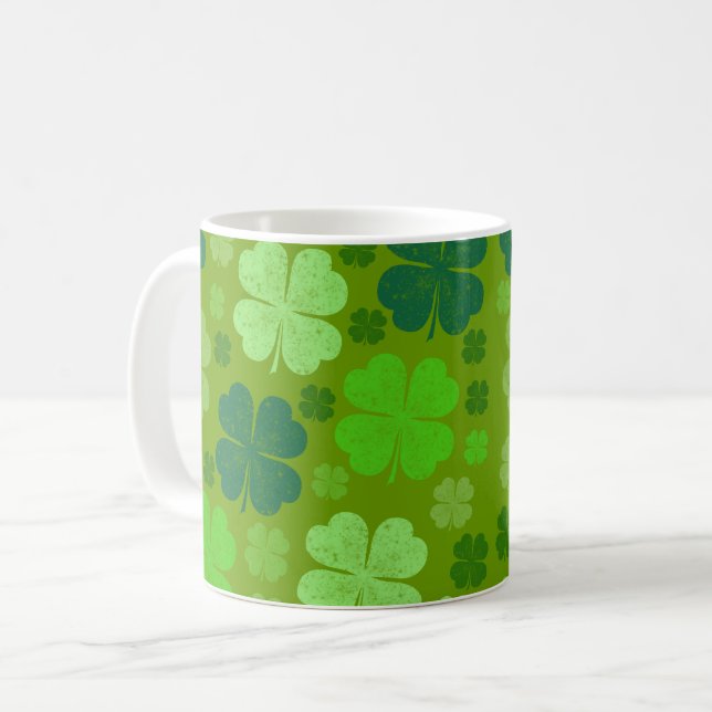 Mug Clovers verts, Lucky Clovers, Saint Patrick's Day (Devant gauche)