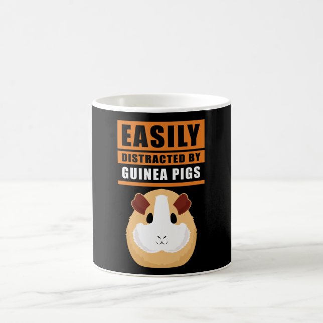 Mug Cochon de Guinée| Facilement Distrait Par Les Coch (Centre)